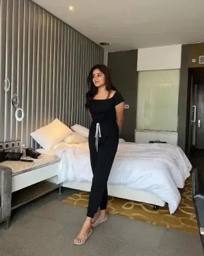 Call Girls Dronagiri Cash On Delivery